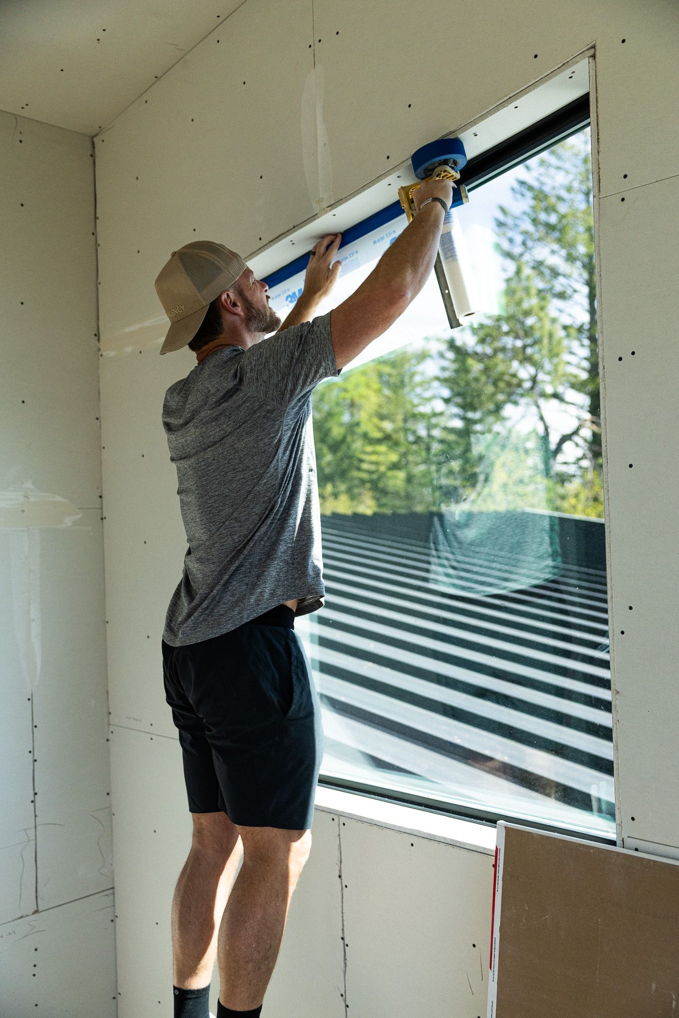 The Lookout, The finish work
